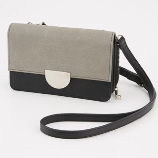 アズールバイマウジー(AZUL by moussy)のハーフメタルウォレットショルダーバッグ(ショルダーバッグ)