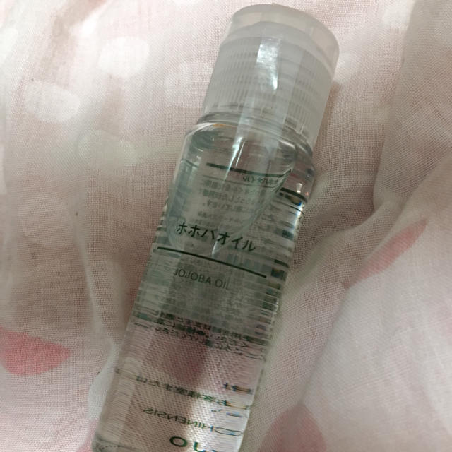 MUJI (無印良品)(ムジルシリョウヒン)の【新品】無印良品 ホホバオイル 50ml コスメ/美容のボディケア(ボディオイル)の商品写真