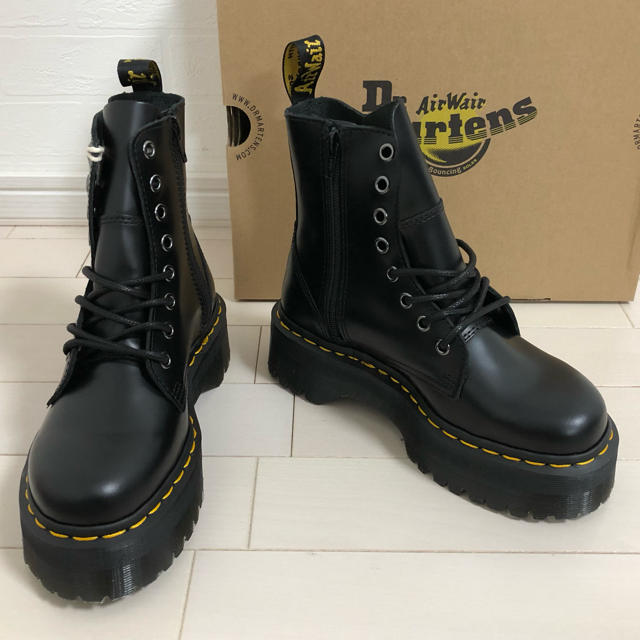 Dr.Martens(ドクターマーチン)の【manaca様専用】UK3(22) ドクターマーチン JADON ブーツ  レディースの靴/シューズ(ブーツ)の商品写真