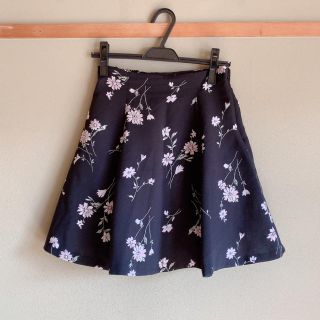 マジェスティックレゴン(MAJESTIC LEGON)の花柄スカパン(ショートパンツ)