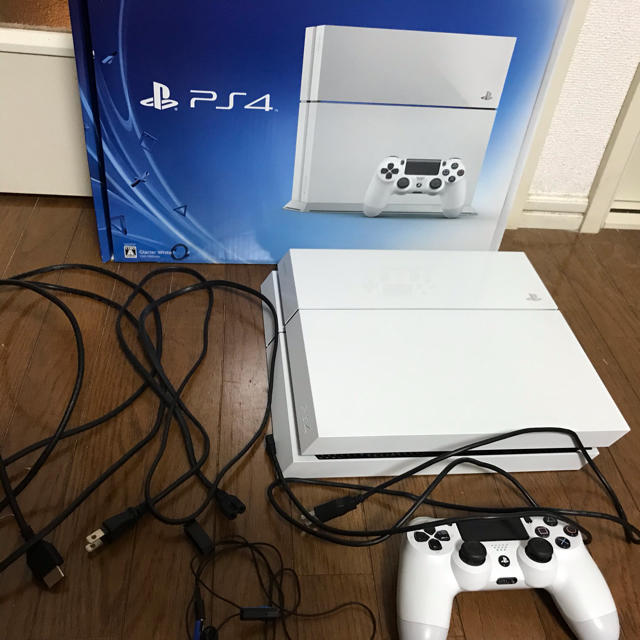 PlayStation®4 グレイシャー・ホワイト 500GB CUH-110…