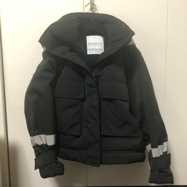 RAF SIMONS(ラフシモンズ)のZara パフジャケット レア リフレクター付き ショート丈 パフジャケット メンズのジャケット/アウター(ダウンジャケット)の商品写真