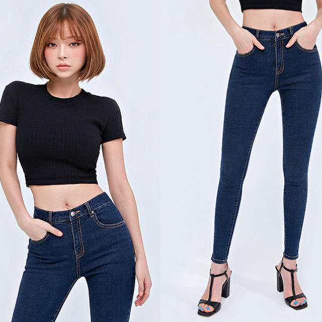 dholic(ディーホリック)のchuu -5kg Hobbit JEANS レディースのパンツ(デニム/ジーンズ)の商品写真