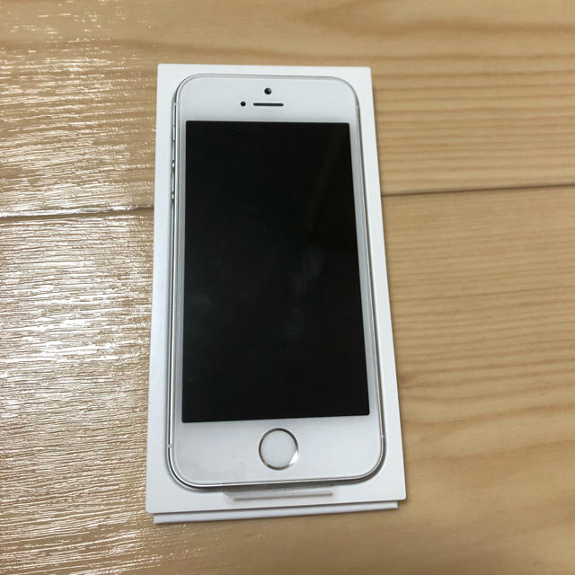 iPhone SE 32GB シルバー