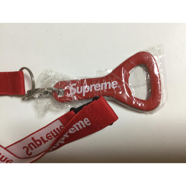 supreme 栓抜き ネックストラップ