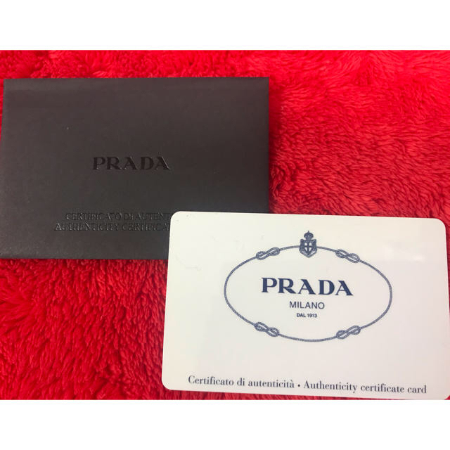 PRADA(プラダ)の【ダメ親父様専用】PRADA（プラダ）ラウンドファスナー6連キーケース新品未使用 メンズのファッション小物(キーケース)の商品写真