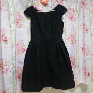 ストロベリーフィールズ(STRAWBERRY-FIELDS)の☆新品同様☆27000円程☆ストロベリーフィールズ☆ドレス☆結婚式☆二次会☆(ミディアムドレス)