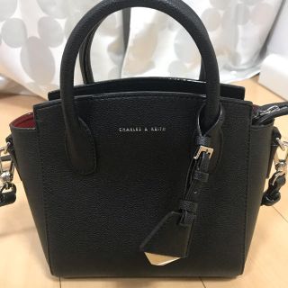 チャールズアンドキース(Charles and Keith)のcharles&keith   バック(ハンドバッグ)