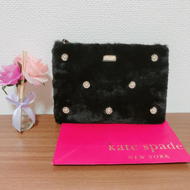 新品☆kate spade ホワイトデーキャンペーン　クラッチバック　正規品