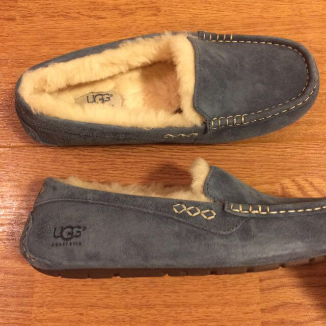 UGG(アグ)のUgg スリッポン レディースの靴/シューズ(ローファー/革靴)の商品写真