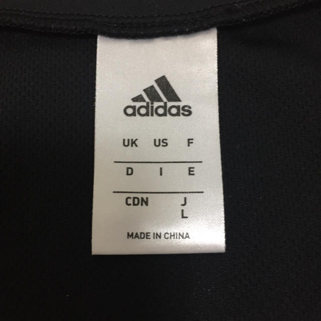 adidas(アディダス)のadidas Tシャツ スポーツ/アウトドアのランニング(ウェア)の商品写真
