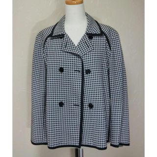 マックスマーラ(Max Mara)のMaxMara マックスマーラ　白と紺の千鳥格子でダブル仕様の長袖ジャケット44(テーラードジャケット)