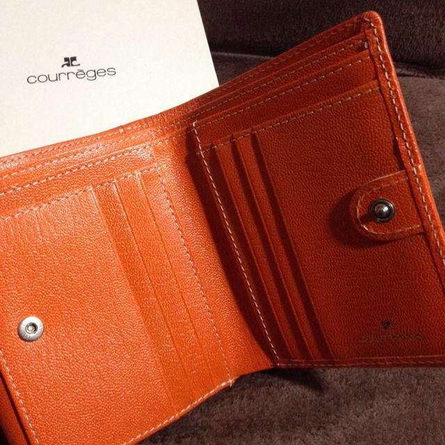 Courreges(クレージュ)のcourreges 二つ折り財布 レディースのファッション小物(財布)の商品写真