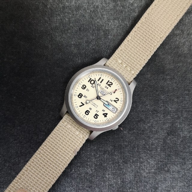 SEIKO(セイコー)のSEIKO 5 スポーツ　セイコー メンズの時計(腕時計(アナログ))の商品写真
