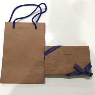 ルイヴィトン(LOUIS VUITTON)のヴィトン  紙袋  箱 再値下げ❗️(ショップ袋)