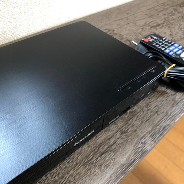 Panasonic(パナソニック)の中古パナソニック ブルーレイプレーヤー 4K DMP-BDT180 スマホ/家電/カメラのテレビ/映像機器(ブルーレイプレイヤー)の商品写真