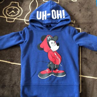 ディズニー(Disney)のMickeyのフード付きトレーナー(Tシャツ/カットソー)