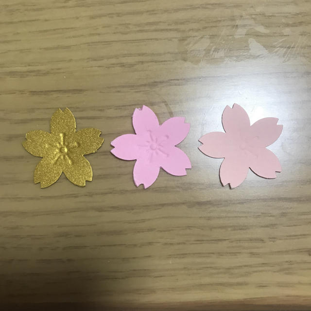 桜の花びら 画用紙 の通販 By 梟 S Shop ラクマ