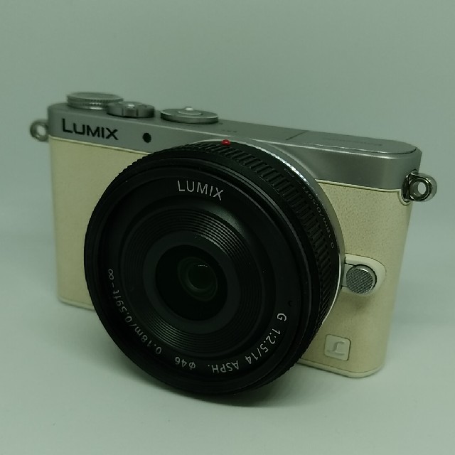 LUMIX DMC-GM1K  ホワイト(14㎜レンズセット)