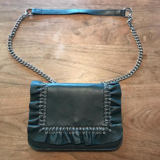 ザラ(ZARA)のZARA ダークグリーン フリルショルダーバッグ(ショルダーバッグ)