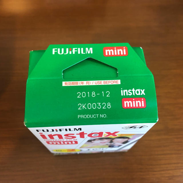 富士フイルム(フジフイルム)のチェキ instax mini 70 Yellow スマホ/家電/カメラのカメラ(フィルムカメラ)の商品写真
