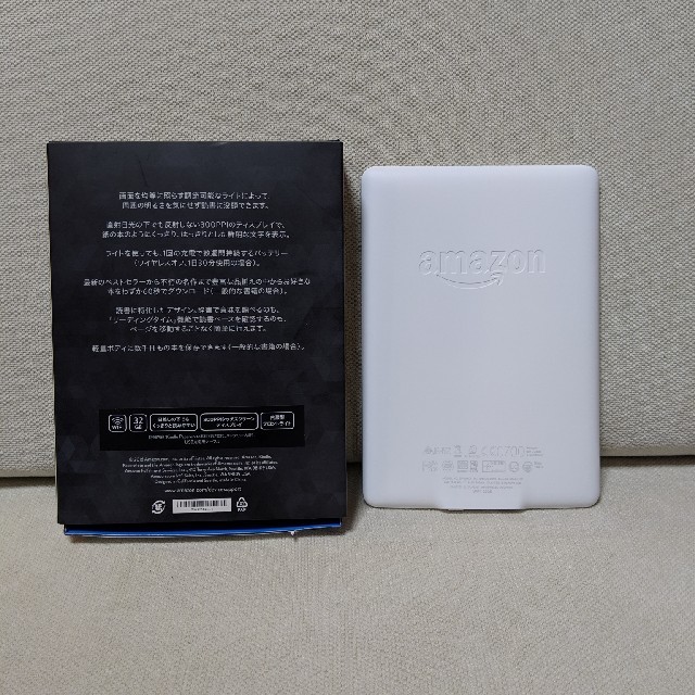 キンドル マンガ モデル 32GB ホワイト   スマホ/家電/カメラのPC/タブレット(電子ブックリーダー)の商品写真