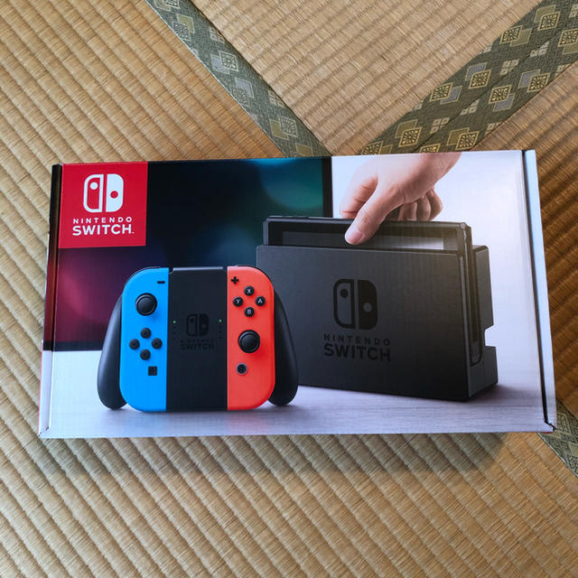 新品未開封  NINTENDO  SWITCH  ブルー／レッド  納品書付き