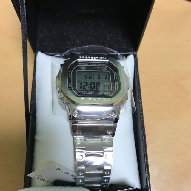 G-SHOCK(ジーショック)のG-SHOCK GMW-B5000D-1JF 35周年 シルバー メタル  メンズの時計(腕時計(デジタル))の商品写真