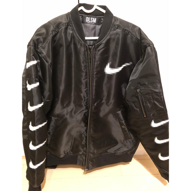 NIKE - DLSM 8bit swoosh MA-1 ジャケットの通販 by NIKE - DLSM 8bit swoosh MA-1 ジャケットの通販 by