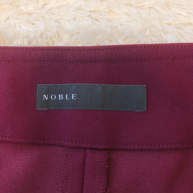 Noble(ノーブル)の【美品】ノーブル ジップタイトスカート レディースのスカート(ひざ丈スカート)の商品写真