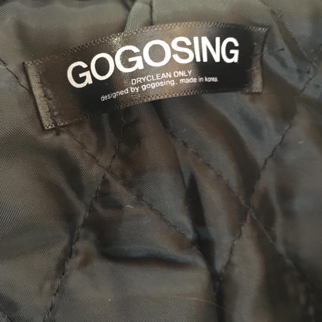 GOGOSING(ゴゴシング)のgogosing チェスターコート レディースのジャケット/アウター(チェスターコート)の商品写真