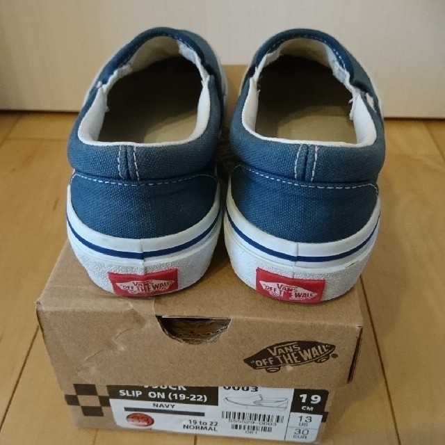 VANS(ヴァンズ)のa.hhh...様専用 VANS スリッポン 19㎝ キッズ/ベビー/マタニティのキッズ靴/シューズ(15cm~)(スリッポン)の商品写真