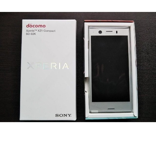 少し豊富な贈り物 NTTdocomo - docomoスマホ SO-02K Compact XZ1 Xperia スマートフォン本体