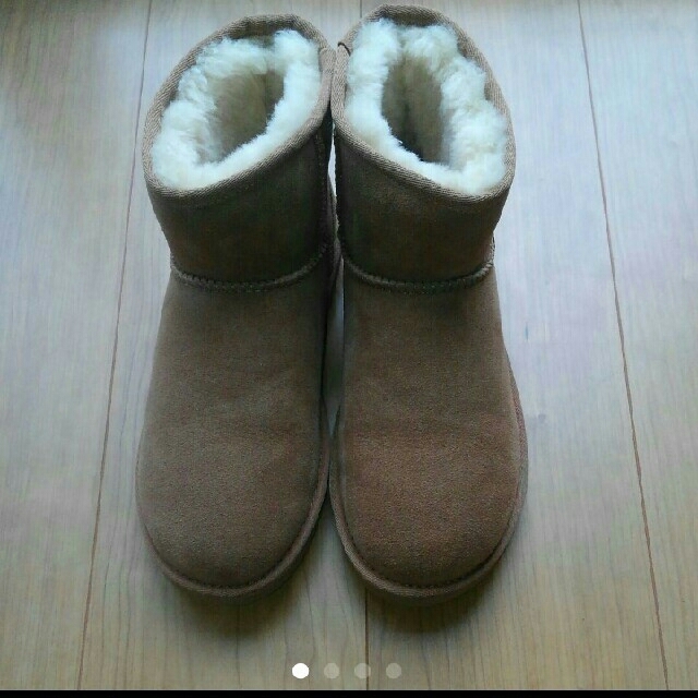 新品未使用】UGG ムートンブーツ チェスナット 24㌢ - ブーツ