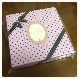 ラデュレ(LADUREE)のラデュレ ♡ ギフトセット(ハンカチ)