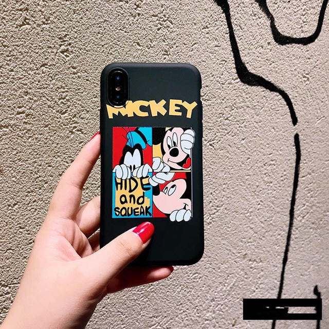 Disney(ディズニー)のくーさま専用✩ミッキー＆グーフィー iPhone7/8/seケース ホワイト スマホ/家電/カメラのスマホアクセサリー(iPhoneケース)の商品写真