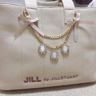 ジルバイジルスチュアート(JILL by JILLSTUART)のJILL BY JILLSTUART ジュエルリボントートバッグ(ハンドバッグ)