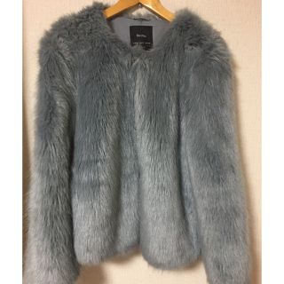 ベルシュカ(Bershka)のアウター(毛皮/ファーコート)