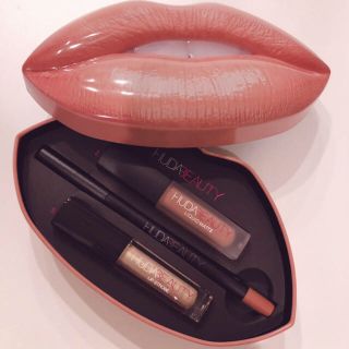 セフォラ(Sephora)のHUDA BEAUTY リップセット(口紅)