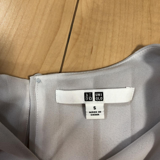 UNIQLO(ユニクロ)の綺麗  ユニクロ カットソー ノースリーブ ブラウス S レディースのトップス(シャツ/ブラウス(半袖/袖なし))の商品写真