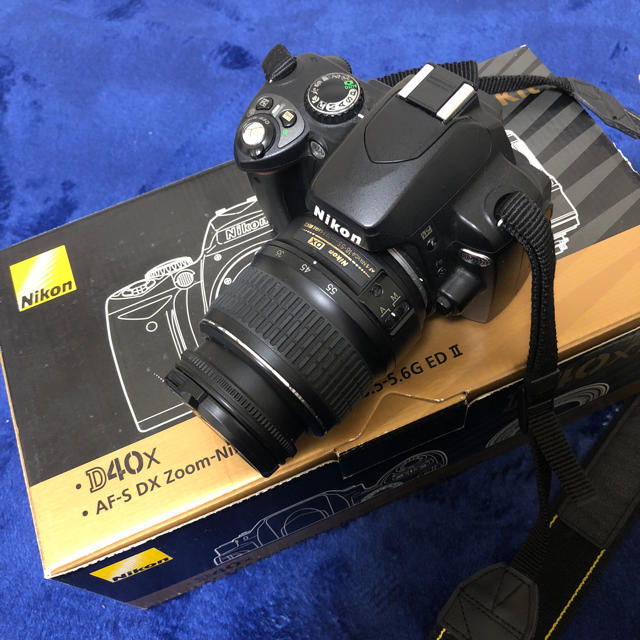 Nikon(ニコン)のデジタル一眼レフNikon D40x スマホ/家電/カメラのカメラ(デジタル一眼)の商品写真