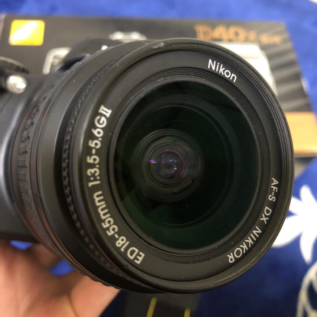 Nikon デジタル一眼レフカメラ D40X レンズキット D40XLK - 1