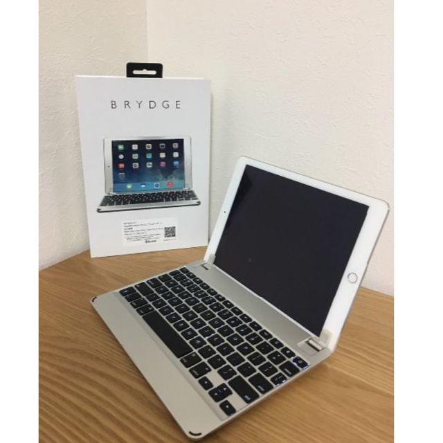 Brydge9.7 iPad Bluetoothキーボード スマホ/家電/カメラのスマホアクセサリー(iPadケース)の商品写真