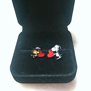 スヌーピー(SNOOPY)の新品♥スヌーピー＆ウッドストック ピアス(ピアス)