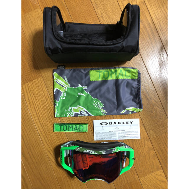 Oakley(オークリー)のOAKLEY AIRBRAKE MX オークリーエアブレイク トマック限定 自動車/バイクのバイク(装備/装具)の商品写真