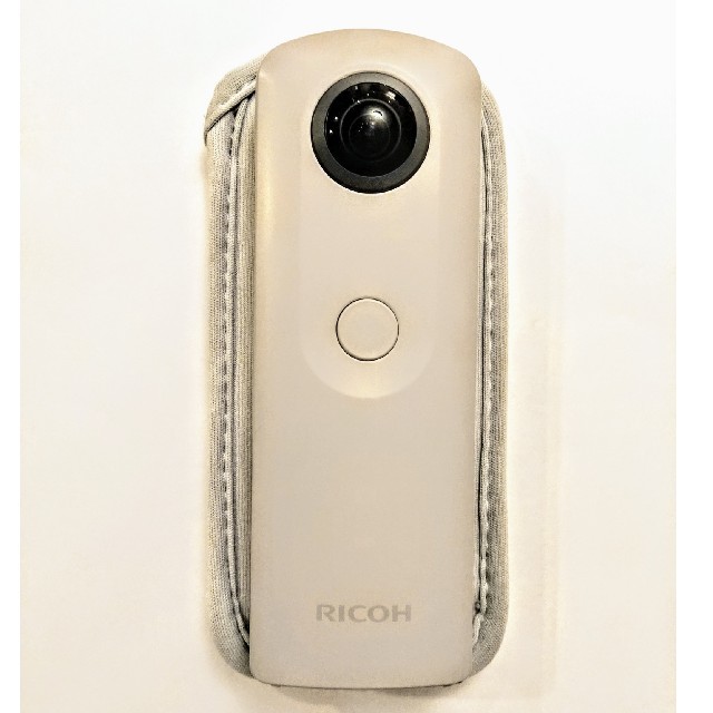 RICOH(リコー)のRICOH THETA SC スマホ/家電/カメラのカメラ(コンパクトデジタルカメラ)の商品写真