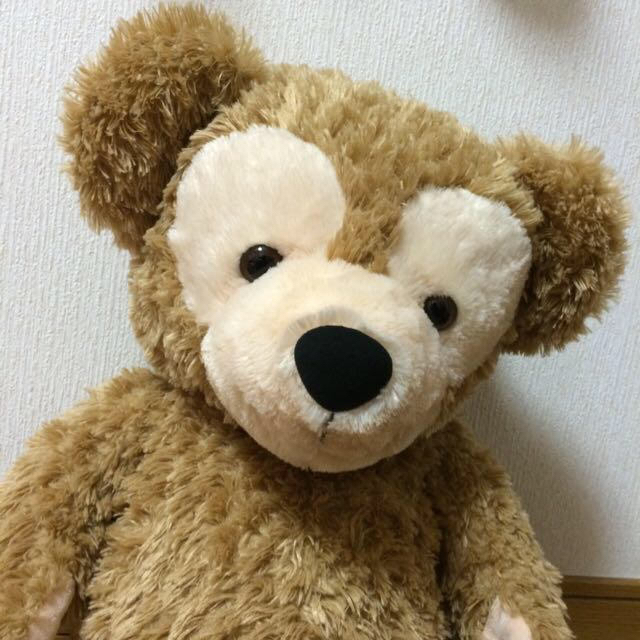 Disney(ディズニー)のダッフィー♡Mサイズ♡ベトナム製 エンタメ/ホビーのおもちゃ/ぬいぐるみ(ぬいぐるみ)の商品写真