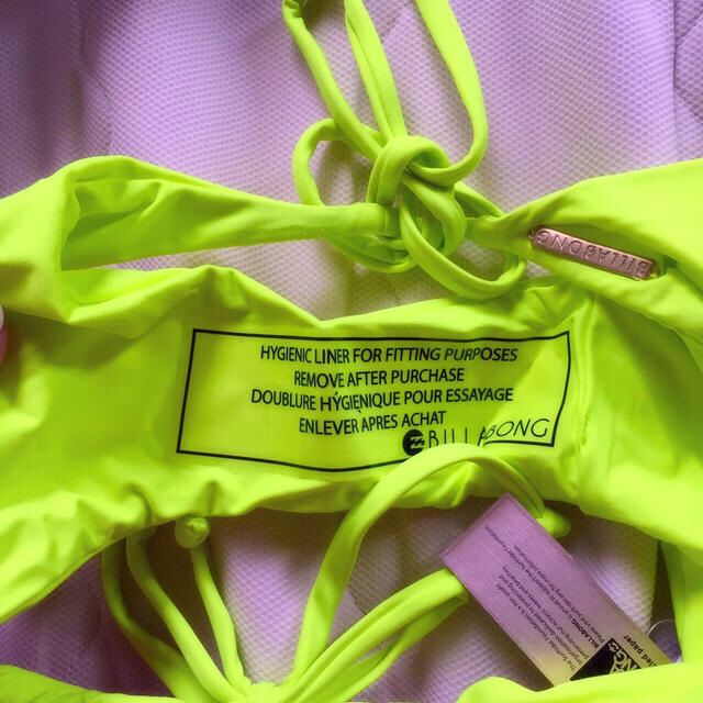 billabong(ビラボン)のビラボン 蛍光イエロー ビキニ レディースの水着/浴衣(水着)の商品写真