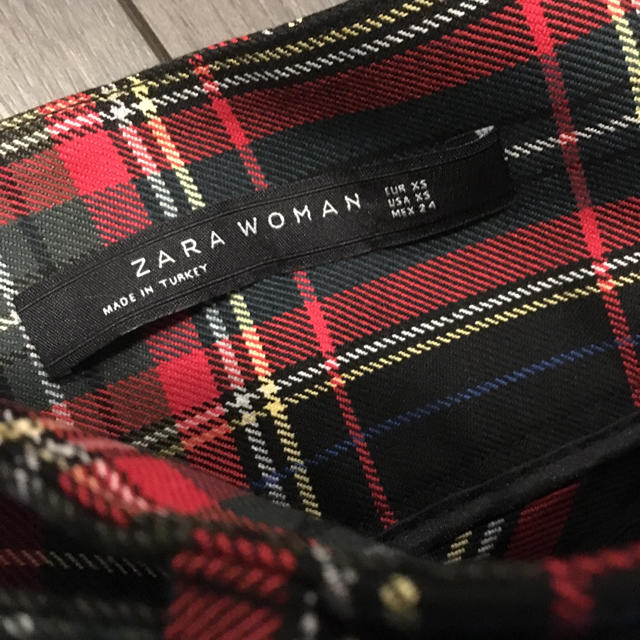 ZARA(ザラ)のZARA スカート レディースのスカート(ひざ丈スカート)の商品写真