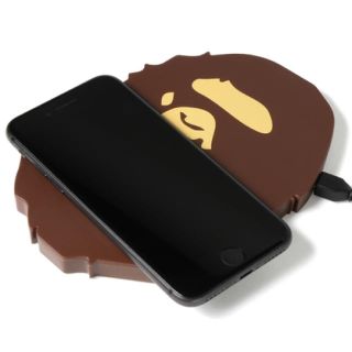 アベイシングエイプ(A BATHING APE)の即日発送可 APE HEAD WIRELESS CHARGER (バッテリー/充電器)